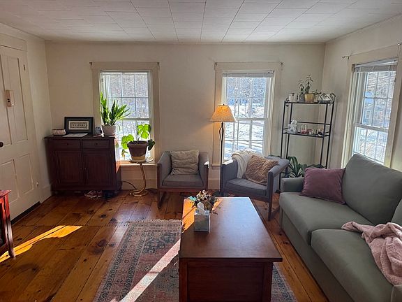 5th image of 33 Bridge St