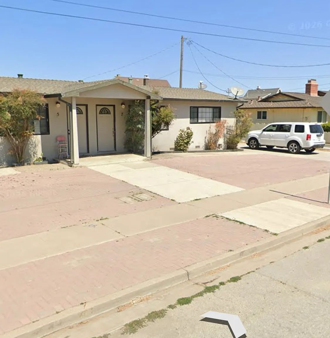 2 bed, 772 sqft, $2,600 — Photo 1