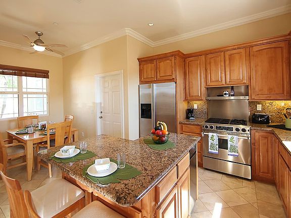 Kitchen and dining area.