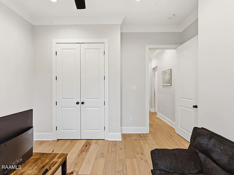 102 Harvest Creek Ln — Photo 38