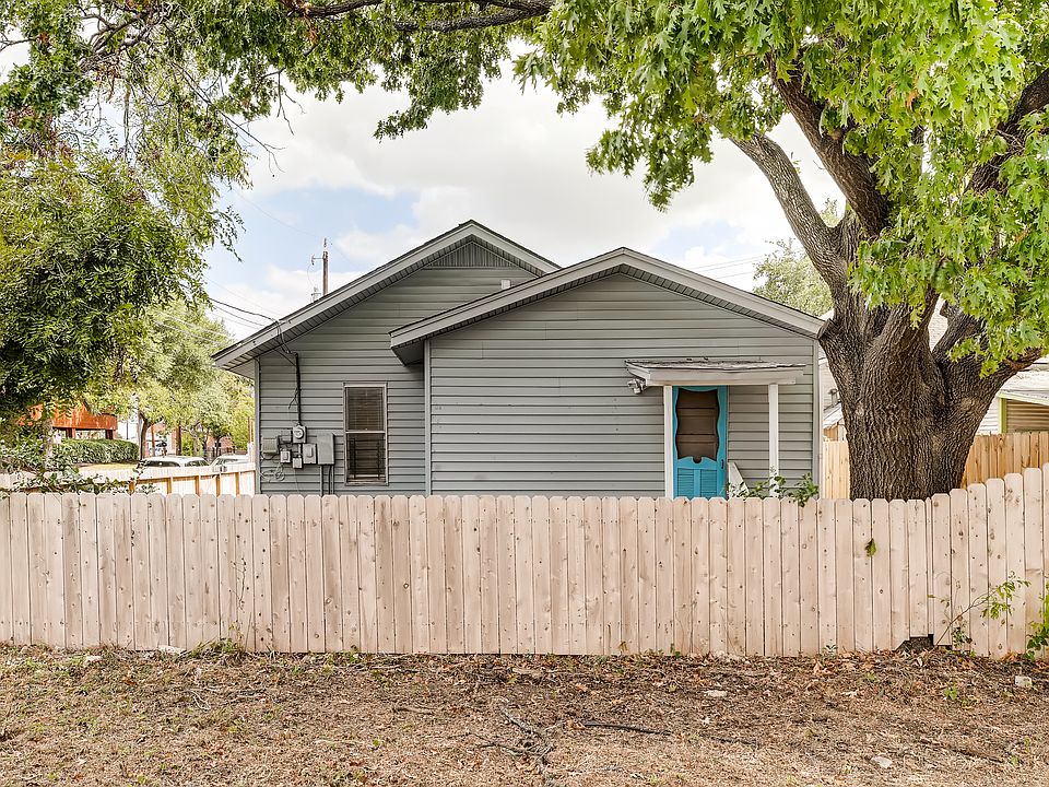 1st image of 630 E Huisache Ave