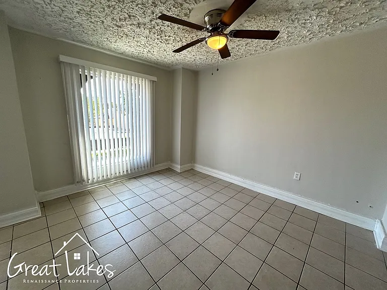 1729 Vinewood St — Photo 7