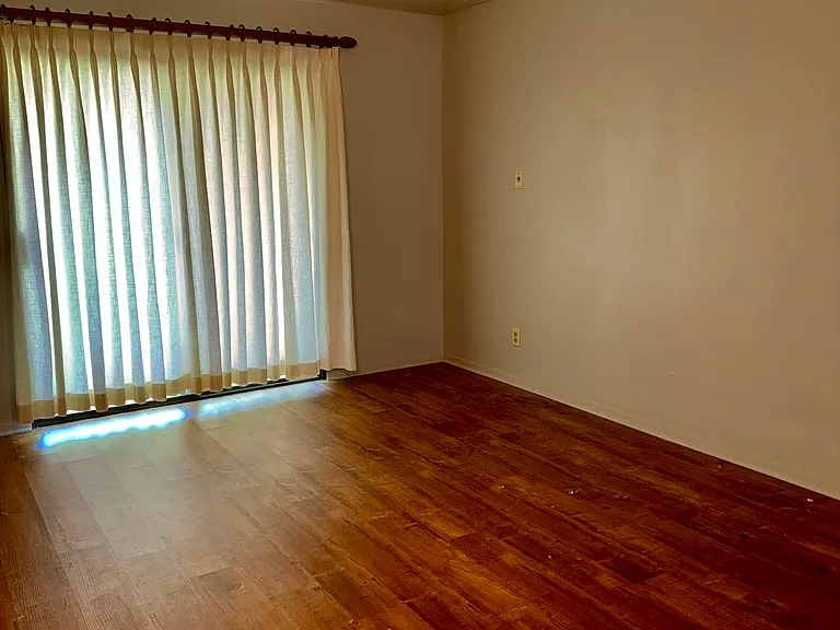 3650 W Beechwood Ave — Photo 16
