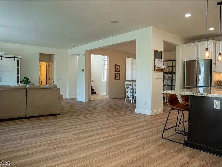 520 Hunter Flat St — Photo 14