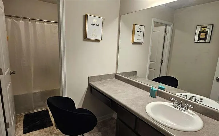 684 Armitage Way — Photo 14