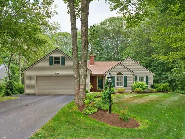 9 Honeysuckle Lane, Scarborough, ME 04074