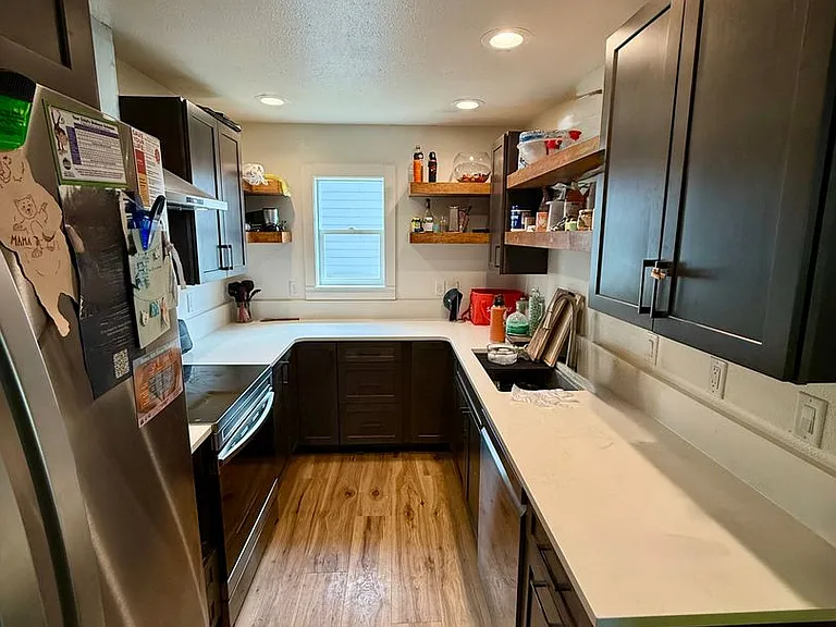 6465 Macarthur Dr — Photo 11