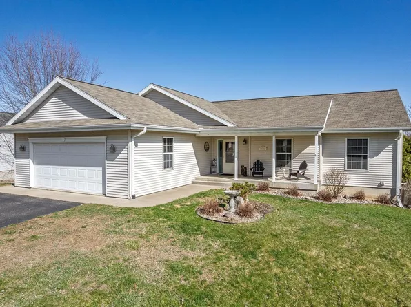 E8066 E Lake Virginia Rd, Reedsburg, WI 53959