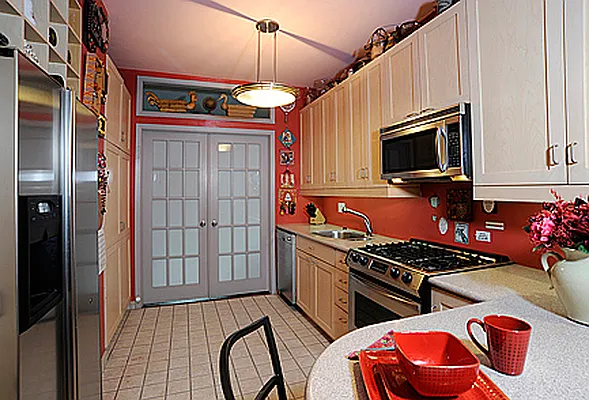 Sold by Halstead Real Estate | media 27