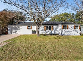 1318 W Water St, Weatherford, TX 76086