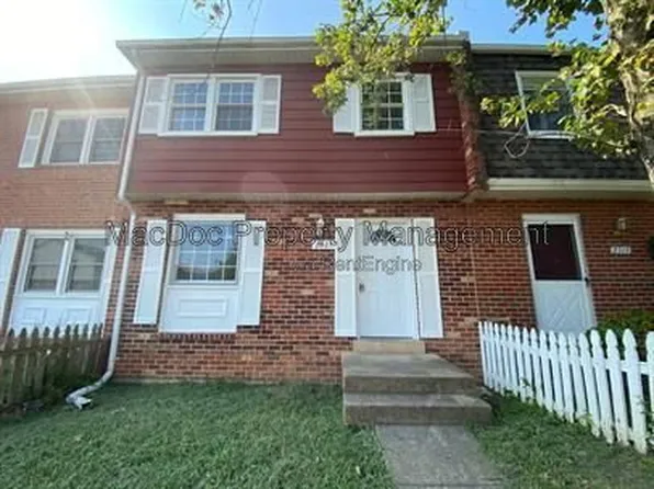 2321 McClellan Ct, Dumfries, VA 22026