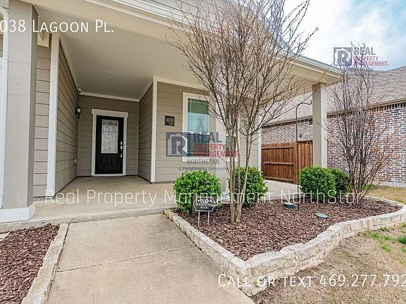 2nd image of 4038 Lagoon Pl
