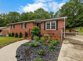 100 Cliffwood Ct, Fountain Inn, SC 29644