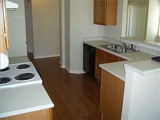 4th image of 114 Bell Meadows Dr