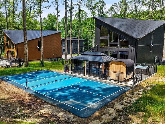 5th image of 4142 Fontaine Way