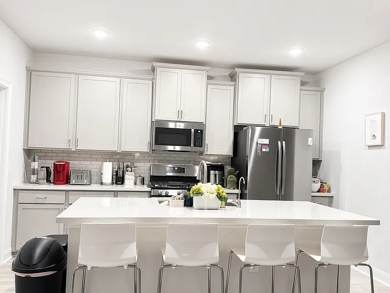 1602 Purple Martin Dr — Photo 6