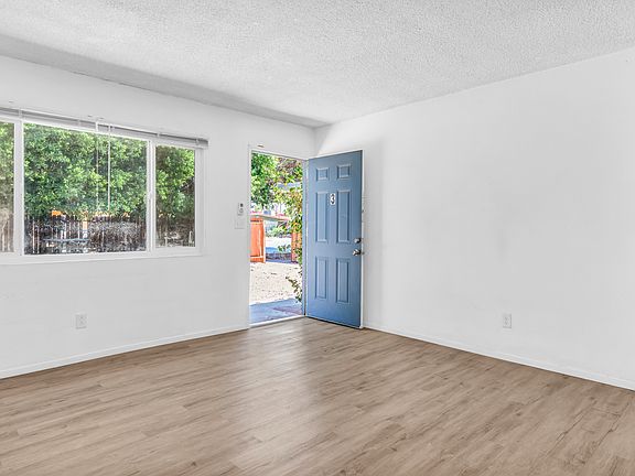 2nd image of 3941 E Calle De Ricardo #3