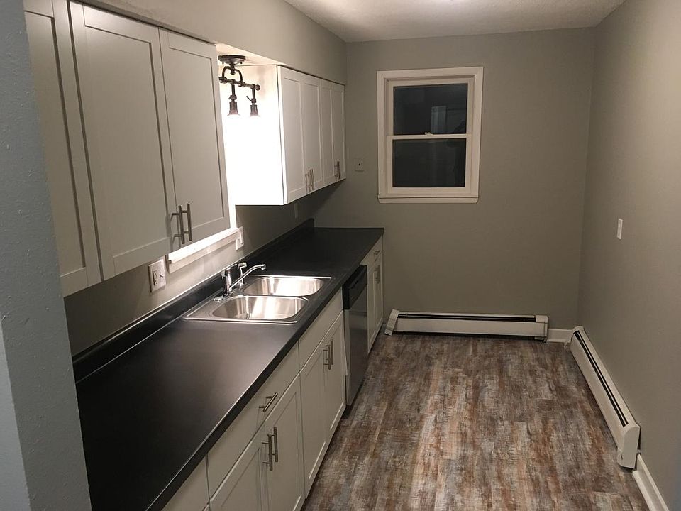2nd image of 1301 Hull Ave