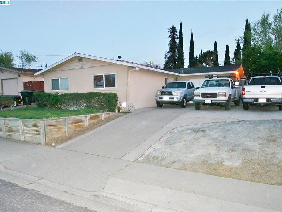 1st image of 510 Amber Dr