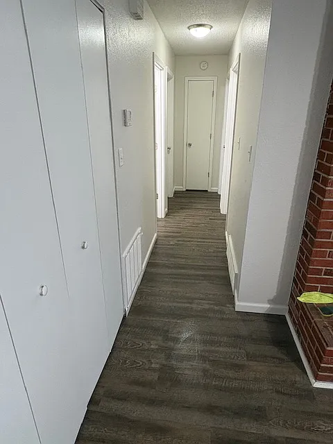 2 bed, 900 sqft, $850 — Photo 3