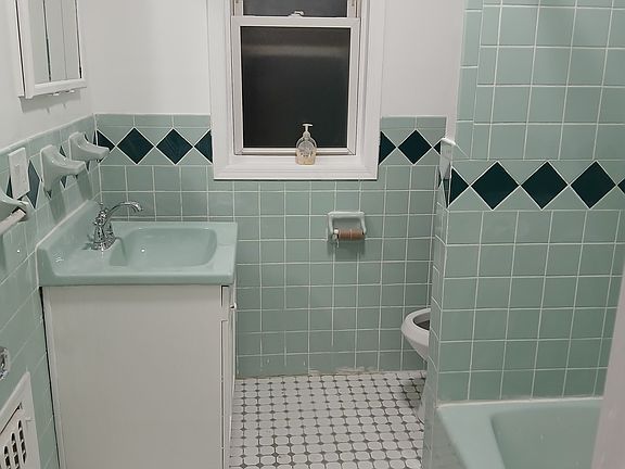 2nd image of 337 E 237th St Floor 2