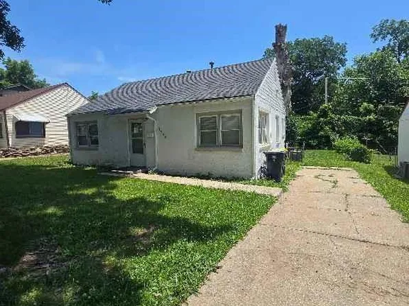 7229 Agnes Ave, Kansas City, MO 64132