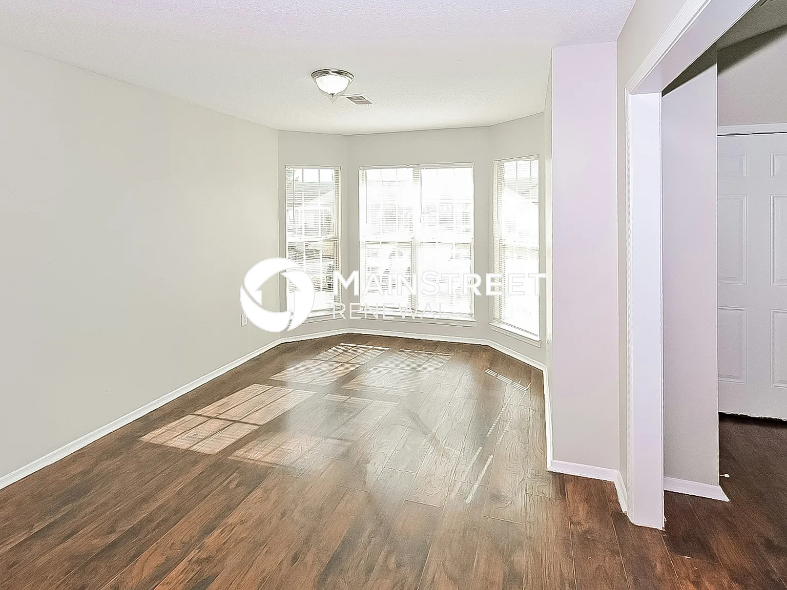 10256 Palmer Dr — Photo 4