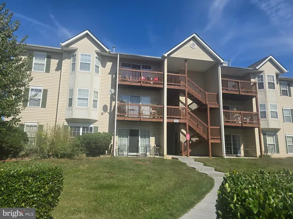 151 Brookland Ter APT 8, Winchester, VA 22602
