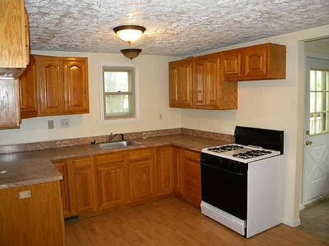 4th image of 777 Kenilworth Ave