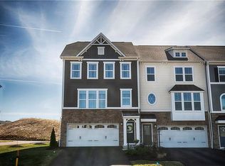 4034 Overview Dr, Canonsburg, PA 15317