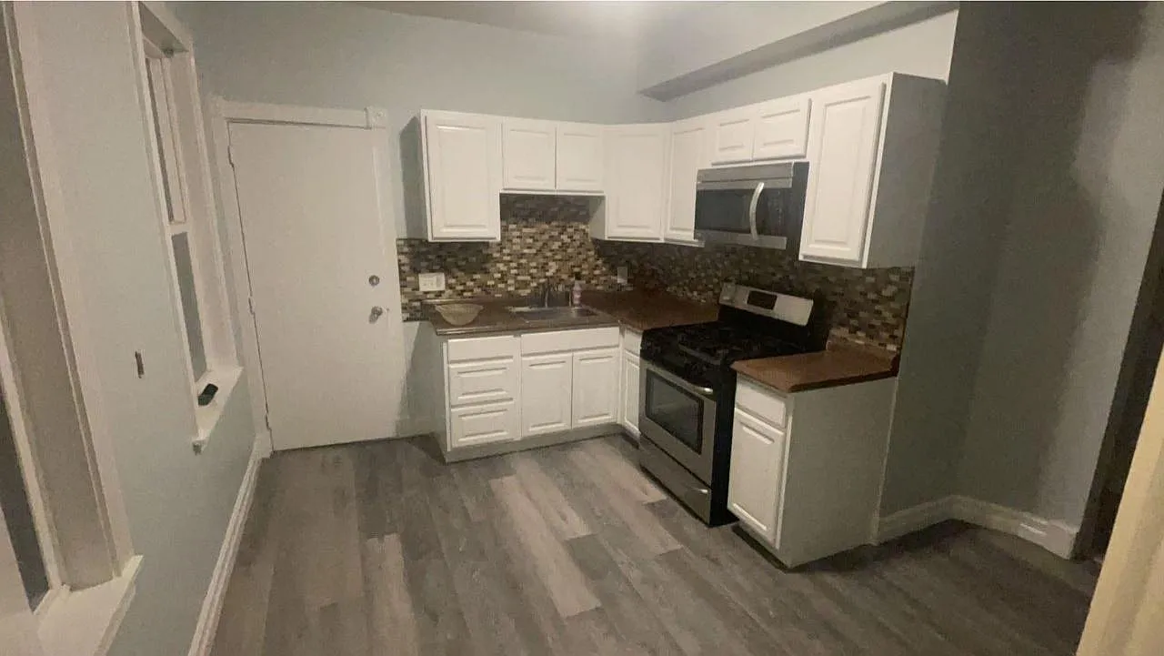125 Devon St — Photo 1