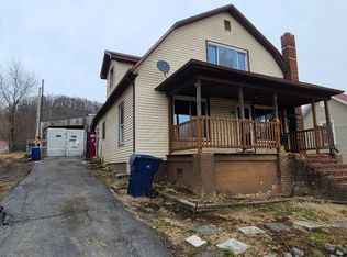 305 3rd Ave, Saltville, VA 24370
