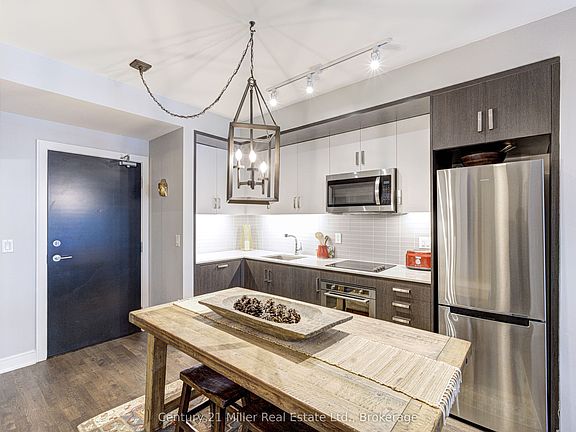 4th image of 1575 Lakeshore Rd W Unit 263