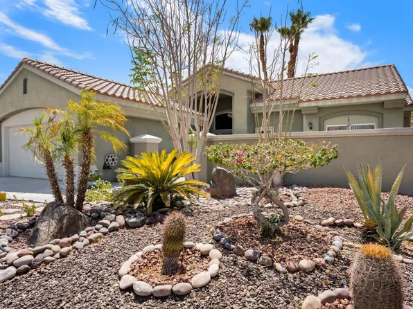 38563 Bent Palm Dr, Palm Desert, CA 92211