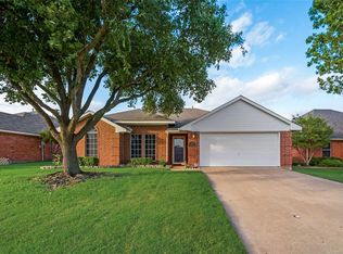 409 E Church St, Forney, TX 75126