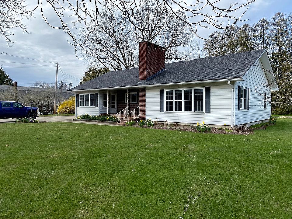 62 West Street
Bristol, VT