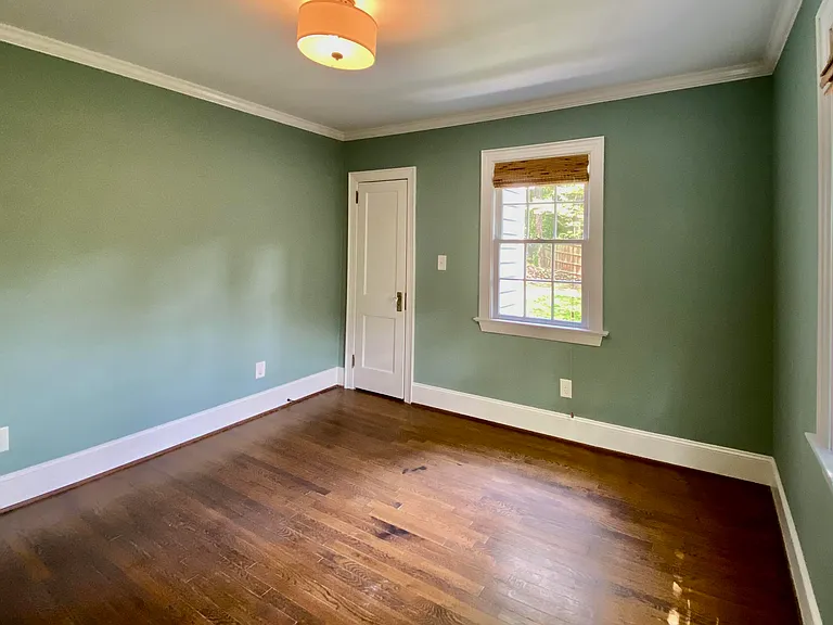 1317 Vickers Ave — Photo 19