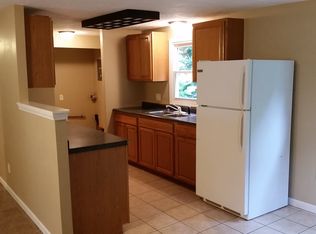 821 Rinehart Pl, Elkhart, IN 46516
