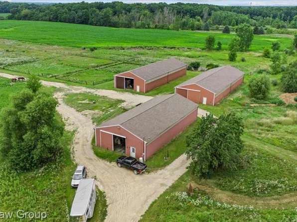 8490 Sharp Rd, Swartz Creek, MI 48473