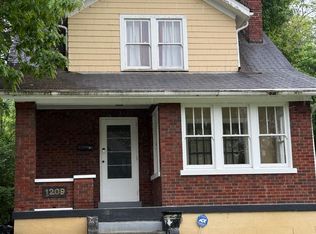 1209 Groesbeck Rd, Cincinnati, OH 45224