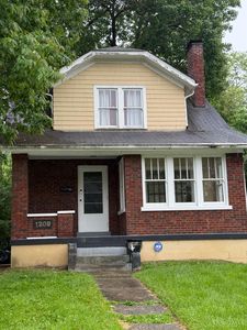 1209 Groesbeck Rd, Cincinnati, OH, 45224