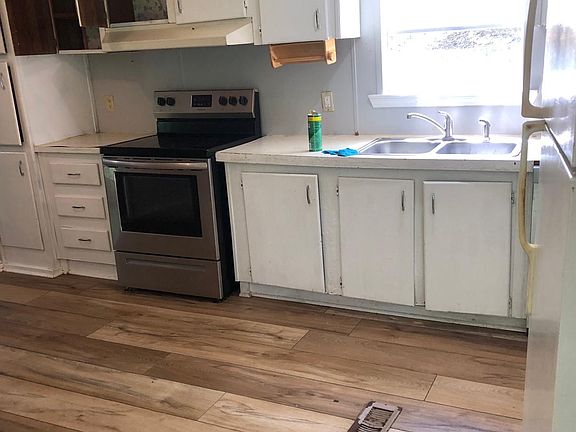 2nd image of 311 Waterloo Dr