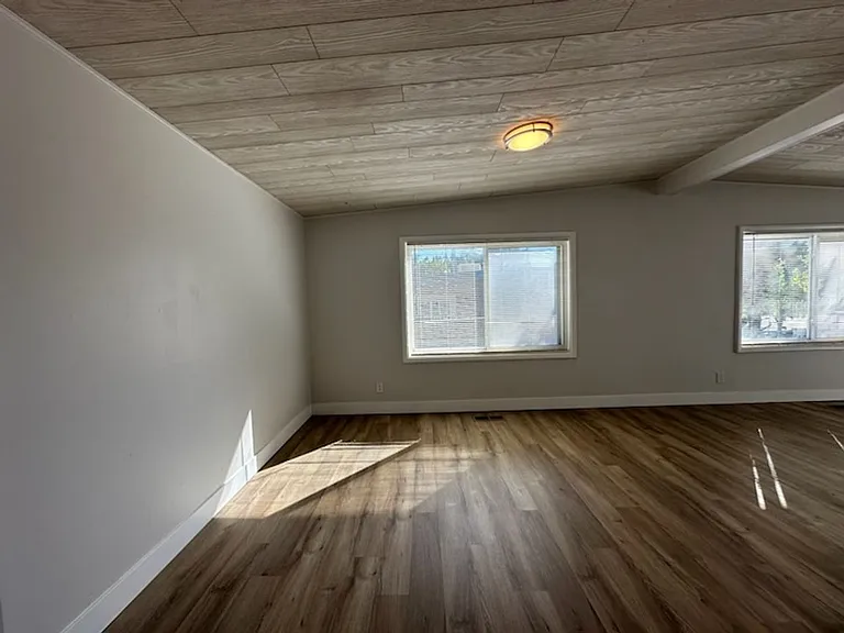 2928 W Lehi Dr — Photo 16