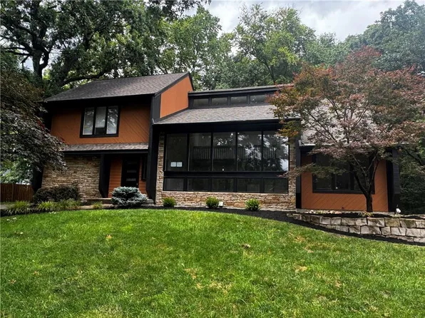 12920 W 117th St, Overland Park, KS 66210