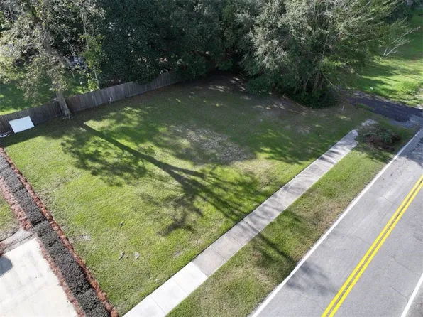 174 E Plum St, Jesup, GA 31546