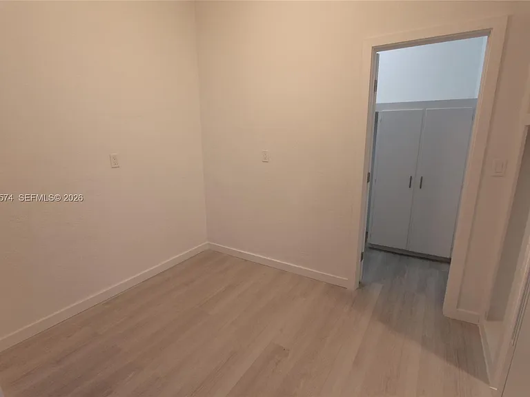 1115 Euclid Ave #17 — Photo 9