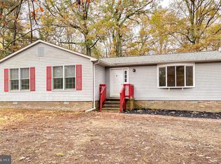 19425 Point Lookout Rd, Lexington Park, MD 20653