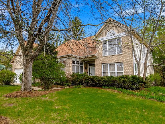 2nd image of 275 Farmhill Dr