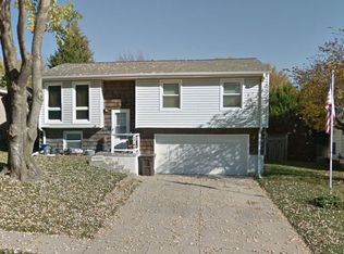 706 W Burt Dr, Lincoln, NE 68521
