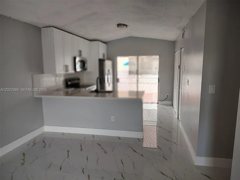 2250 W 74th Pl #8C — Photo 5